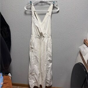 Universal Thread Cream Sleeveless Dress